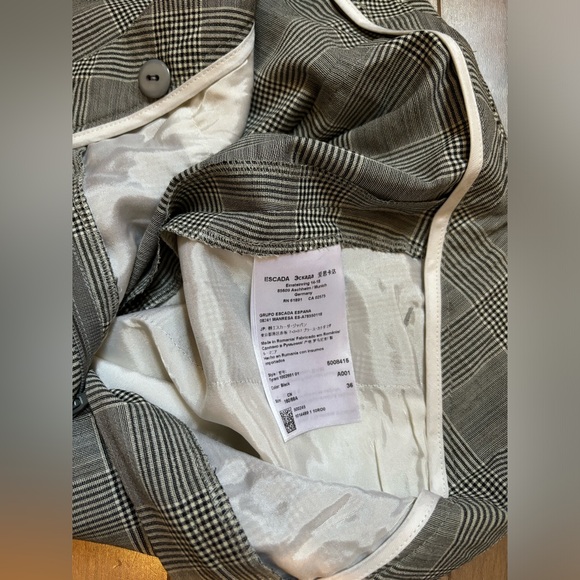 Plaid Escada Pants - Picture 4 of 5